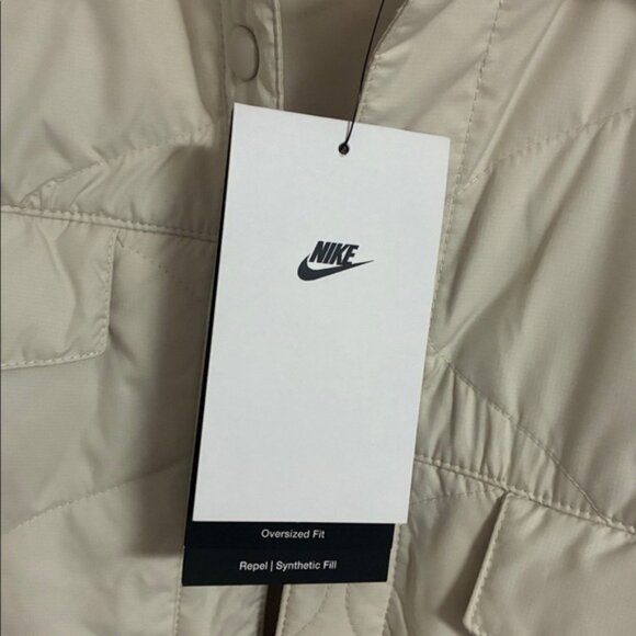 Nike Women's Quilted Vest - Picture 3 of 3